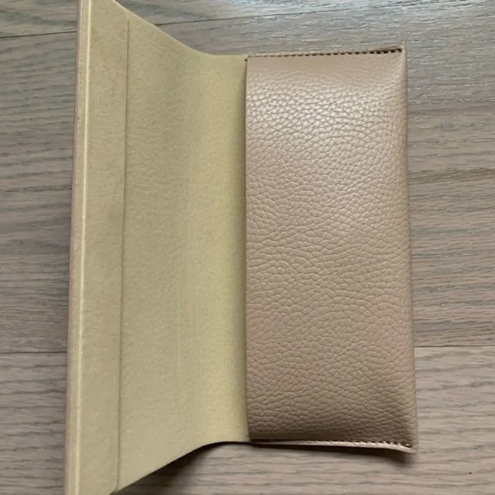 Maxmara Tan Genuine Leather Eye Glass/Sunglasses Case